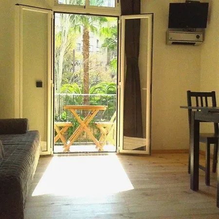 Apartment Lovely Double - Sagrada Familia